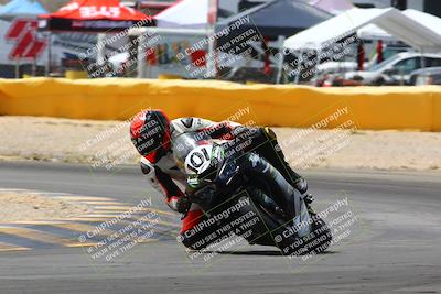 media/Apr-09-2022-SoCal Trackdays (Sat) [[c9e19a26ab]]/Turn 2 (1140am)/